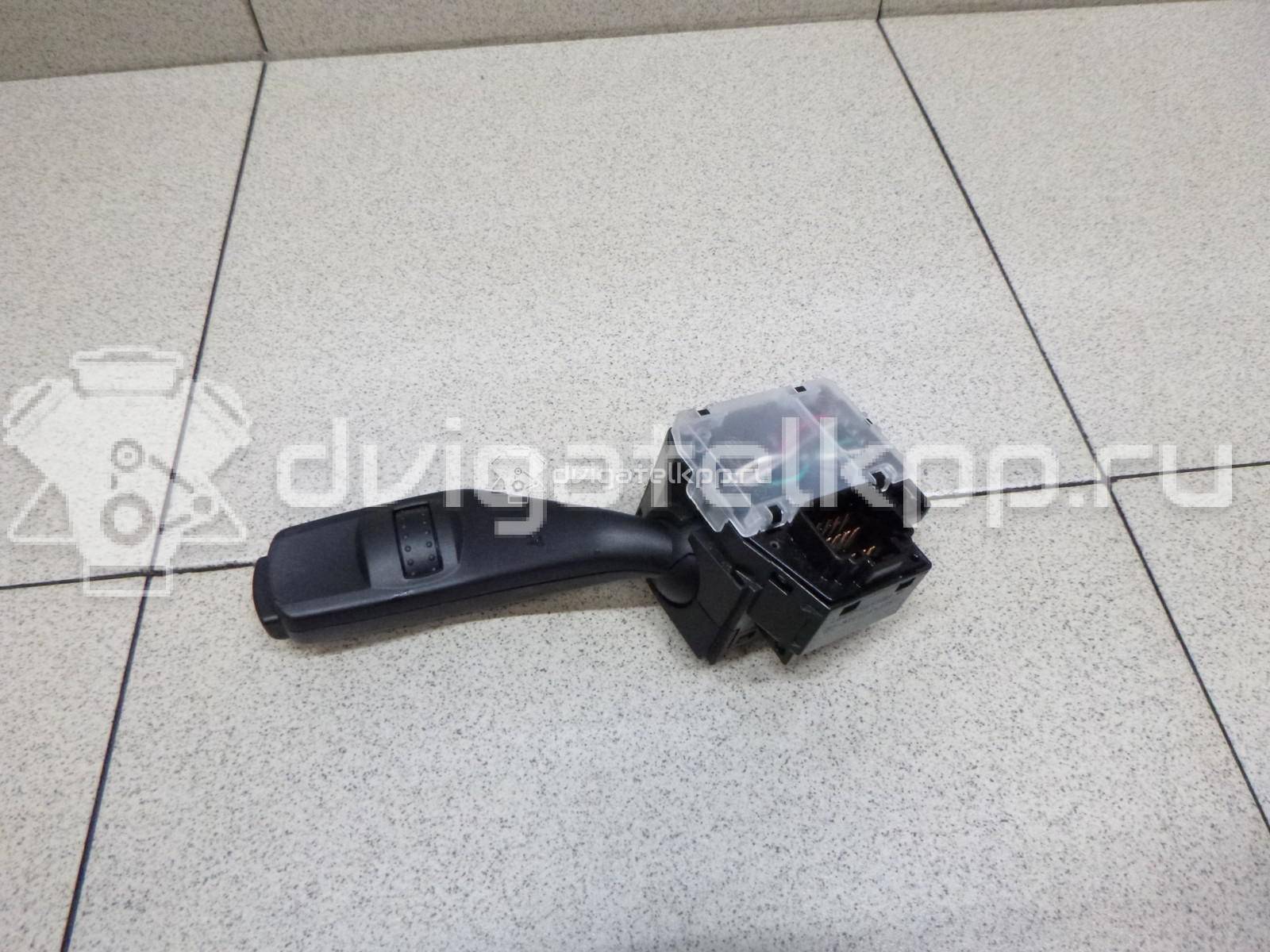 Фото Переключатель стеклоочистителей  1350067 для Ford Focus {forloop.counter}}