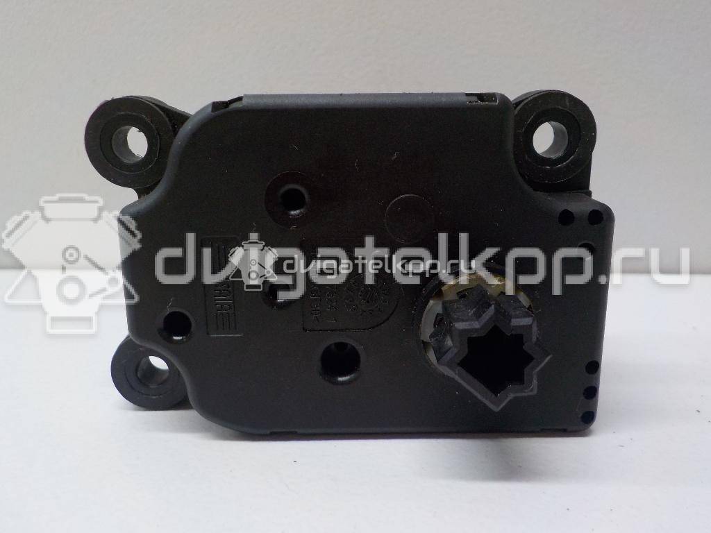 Фото Моторчик заслонки отопителя  3m5h19e616ab для Ford Focus / Tourneo / C-Max / Galaxy / Kuga {forloop.counter}}