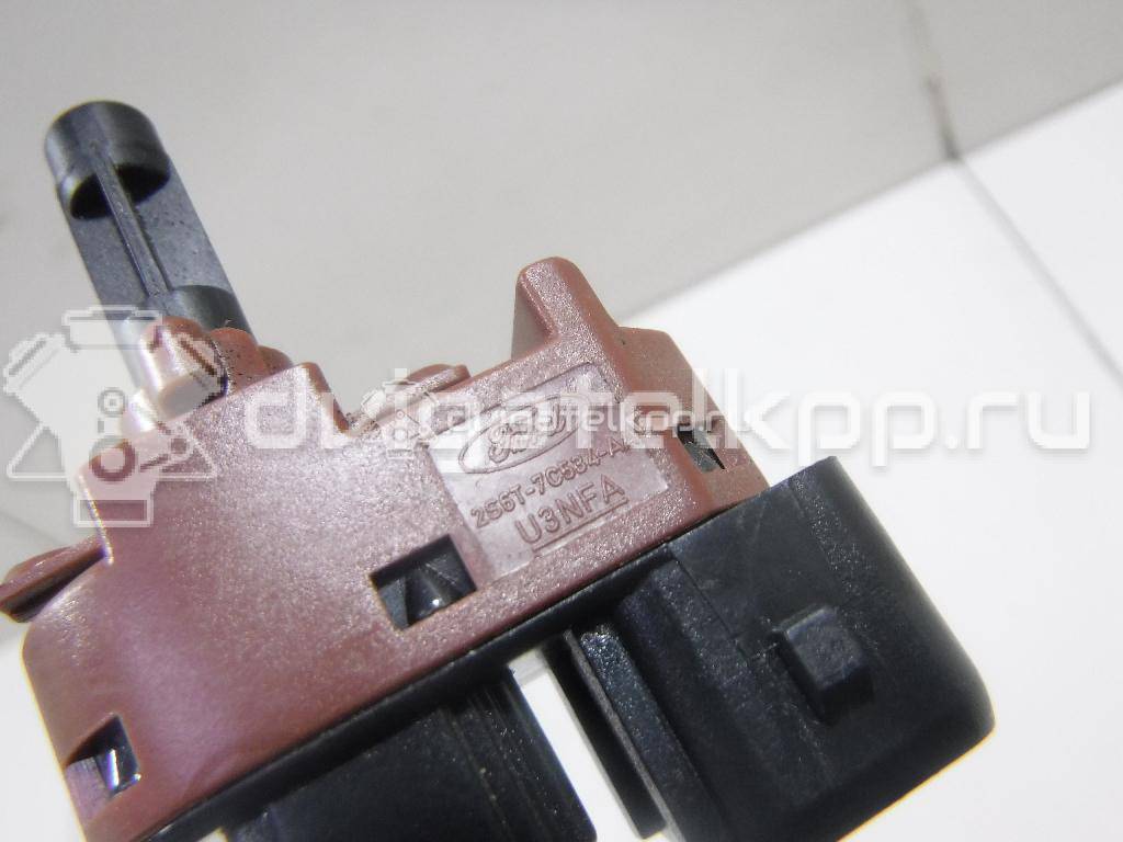 Фото Датчик педали сцепления  2S6T7C534AA для Ford Fiesta / Focus / Galaxy / Cougar Ec / Fusion Ju {forloop.counter}}