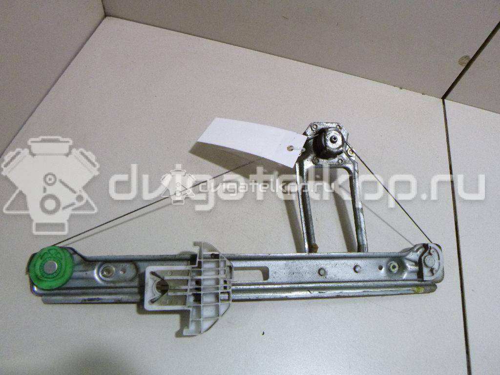Фото Стеклоподъемник механ. задний правый  1331607 для Ford Focus {forloop.counter}}
