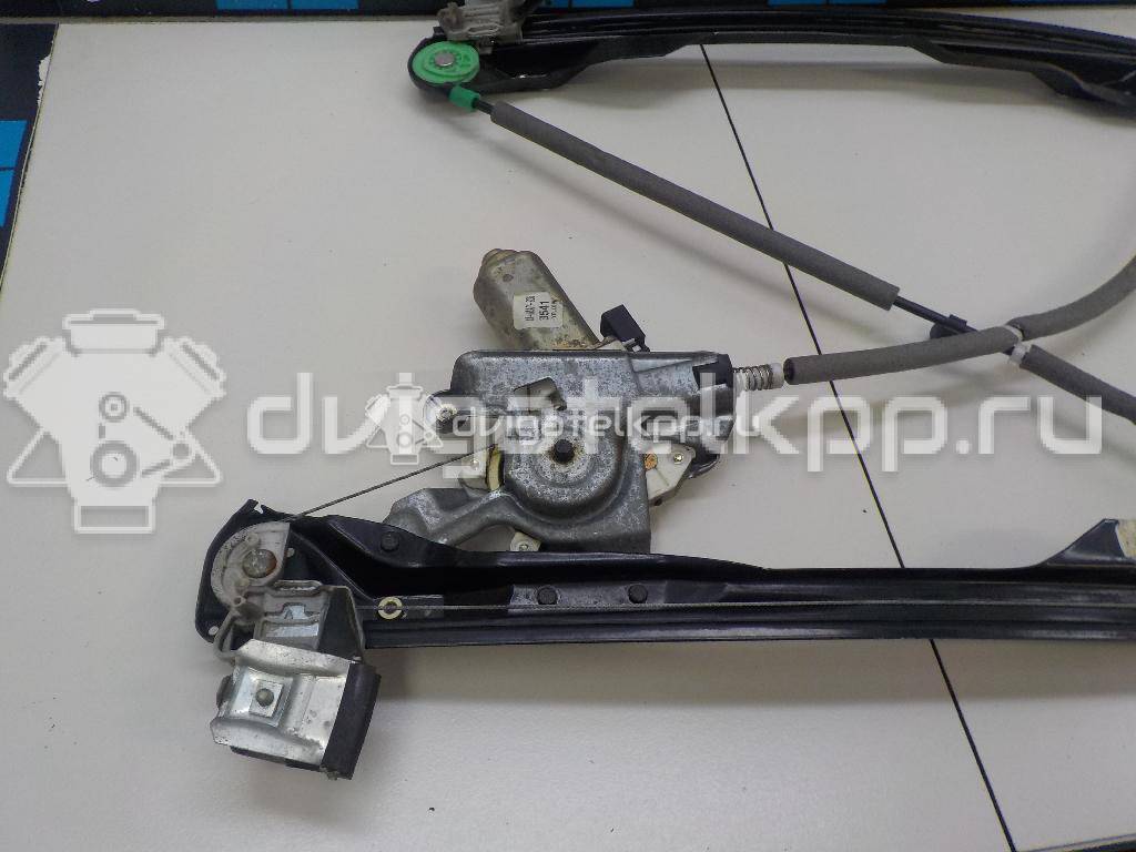 Фото Стеклоподъемник электр. передний правый  1331612 для Ford Focus {forloop.counter}}