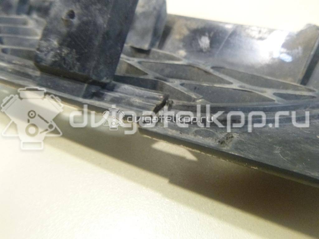 Фото Решетка радиатора  1744364 для Ford Focus {forloop.counter}}