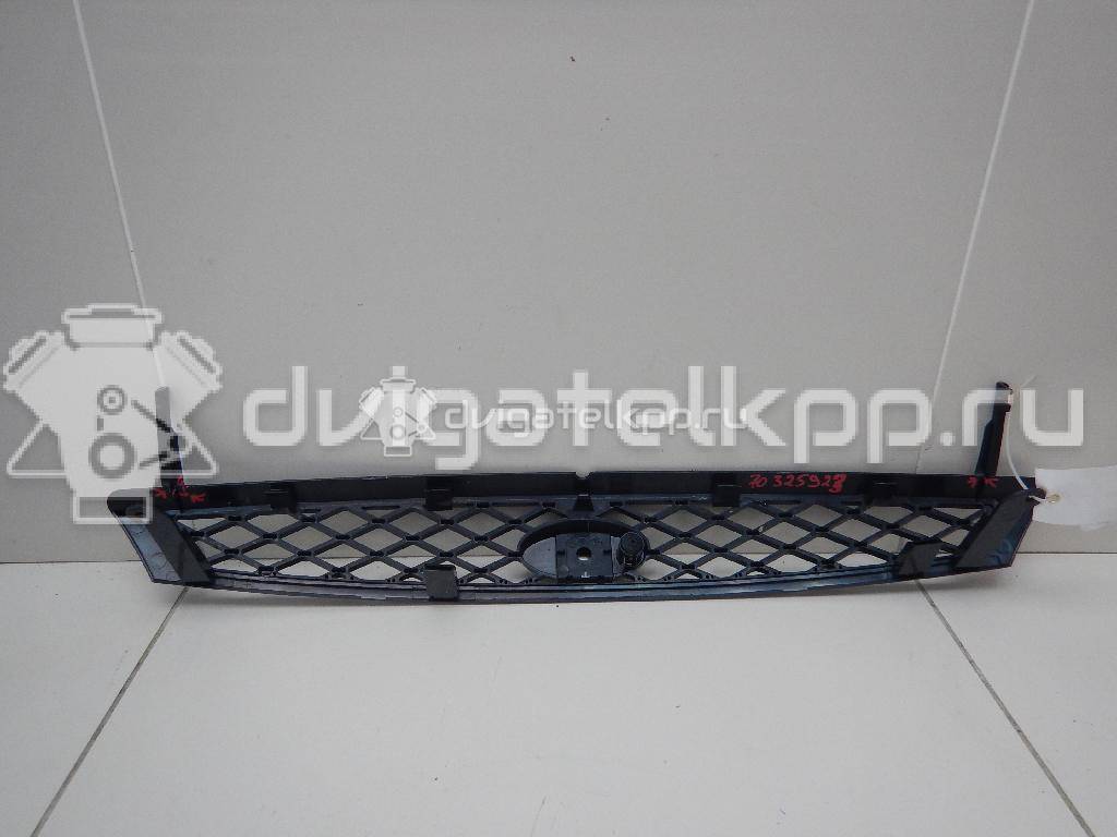 Фото Решетка радиатора  1744364 для Ford Focus {forloop.counter}}