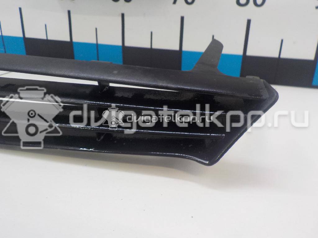 Фото Решетка радиатора  1132680 для Ford Focus {forloop.counter}}