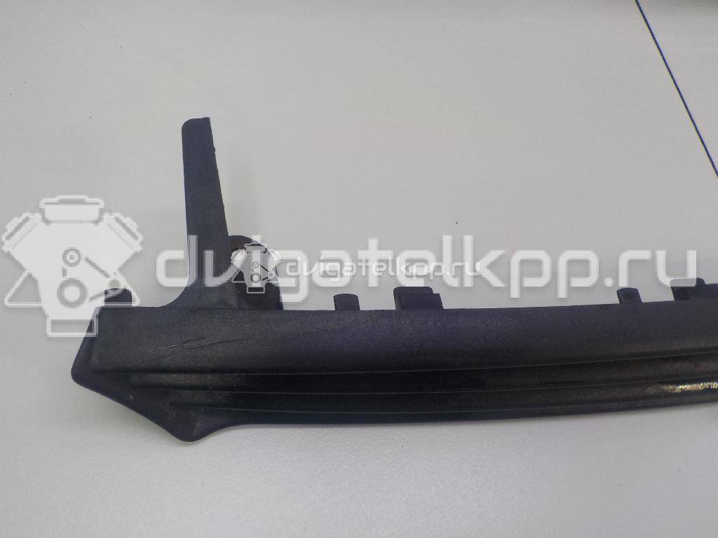 Фото Решетка радиатора  1132680 для Ford Focus {forloop.counter}}