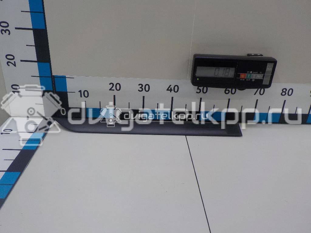 Фото Молдинг задней правой двери  1090850 для Ford Focus {forloop.counter}}