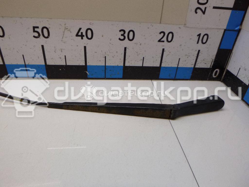 Фото Поводок стеклоочистителя передний правый  1064742 для Ford Focus {forloop.counter}}