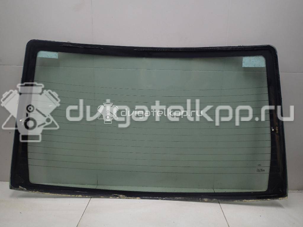 Фото Стекло заднее  1090399 для Ford Focus {forloop.counter}}