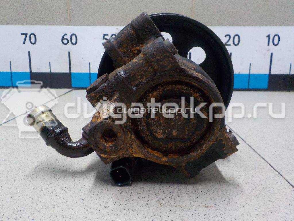Фото Насос гидроусилителя  1373802 для Ford Fiesta / Focus {forloop.counter}}