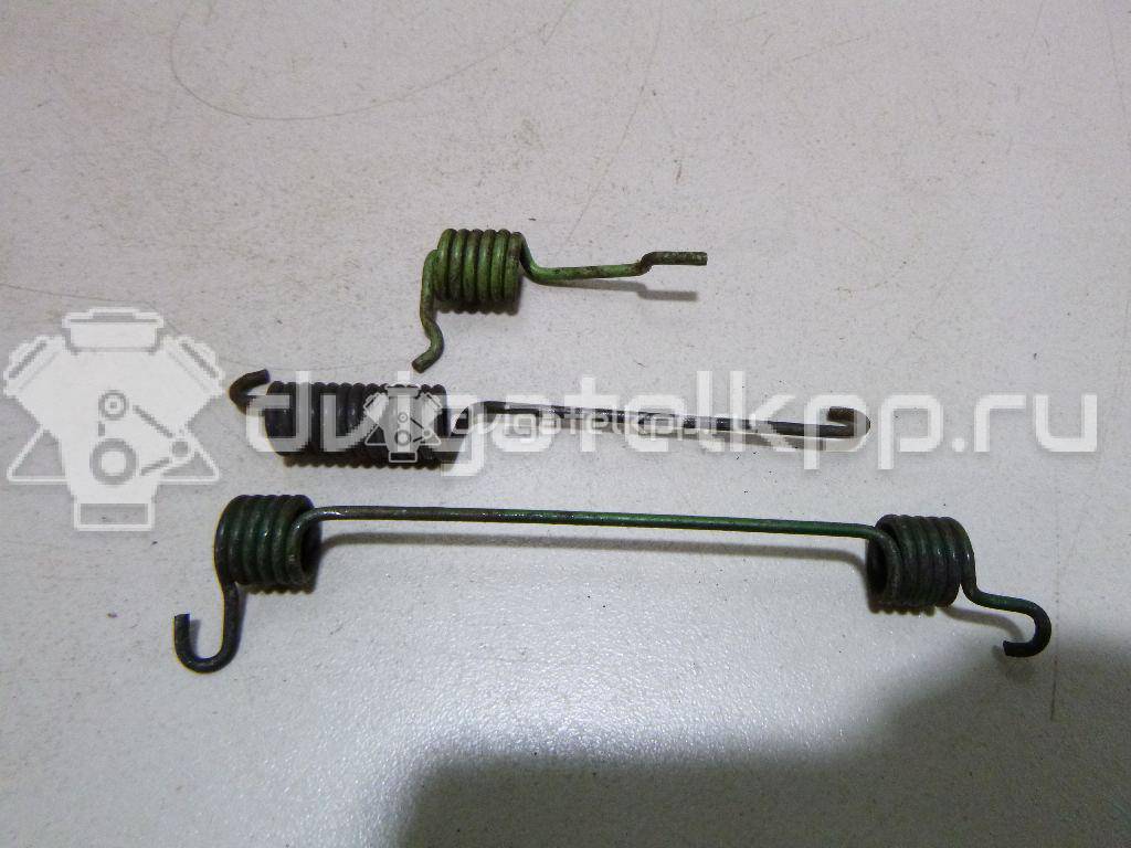 Фото К-кт установочный задних колодок  1075555 для Ford Focus {forloop.counter}}