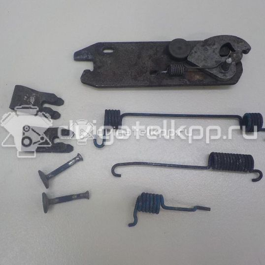 Фото К-кт установочный задних колодок  1075555 для Ford Focus