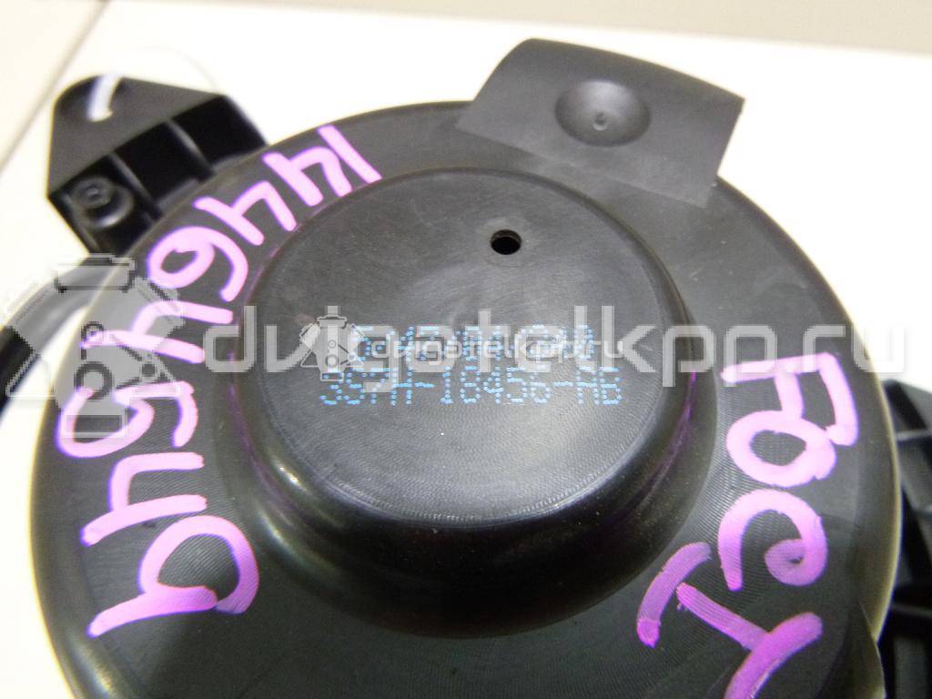 Фото Моторчик отопителя  3s7h18456ab для Ford Focus / Mondeo {forloop.counter}}