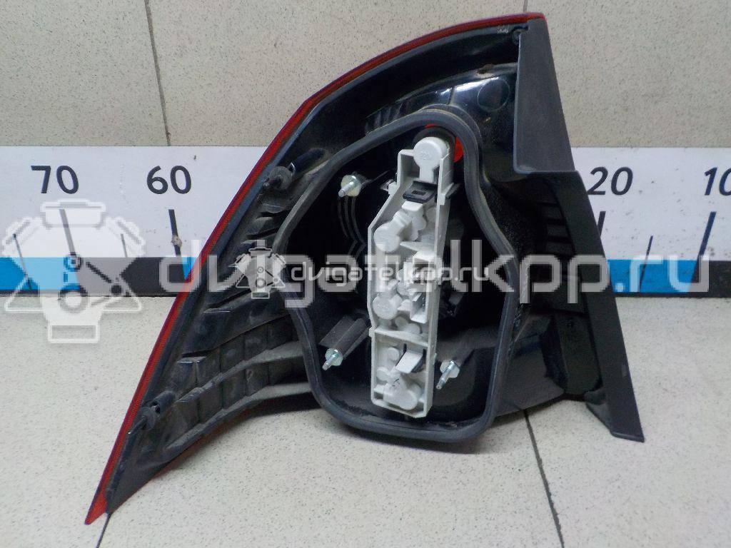 Фото Фонарь задний правый  1333832 для Ford Focus {forloop.counter}}