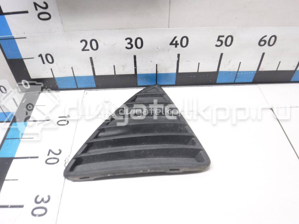 Фото Решетка в бампер правая  1718736 для Ford Focus {forloop.counter}}