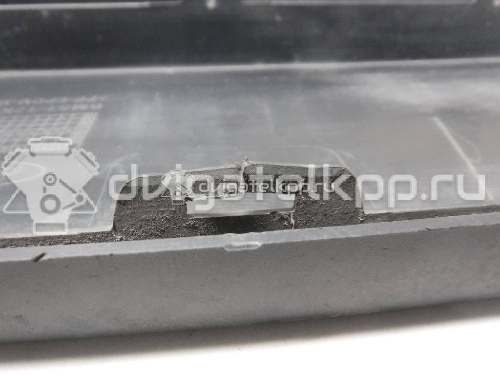 Фото Решетка в бампер центральная  1718734 для Ford Focus {forloop.counter}}