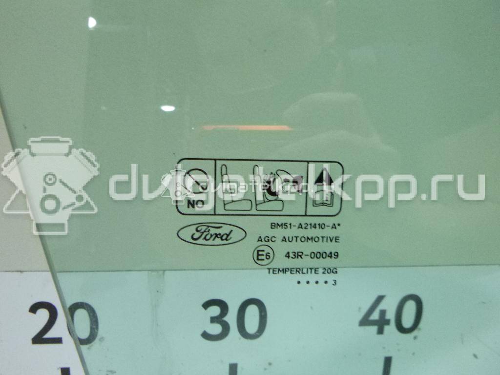 Фото Стекло двери передней правой  1742301 для Ford Focus {forloop.counter}}