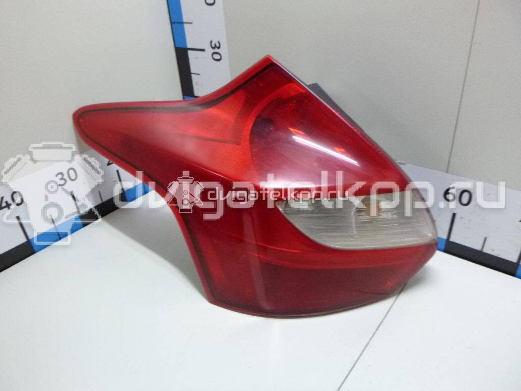 Фото Фонарь задний левый  1825321 для Ford Focus {forloop.counter}}