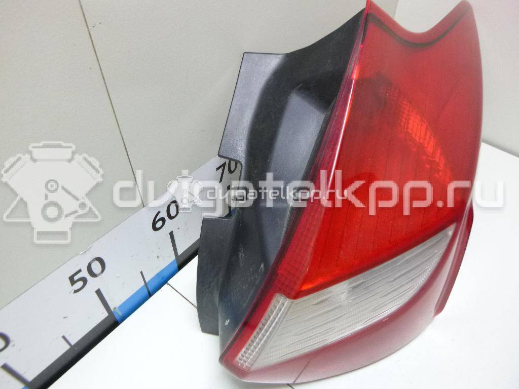 Фото Фонарь задний правый  1825318 для Ford Focus {forloop.counter}}