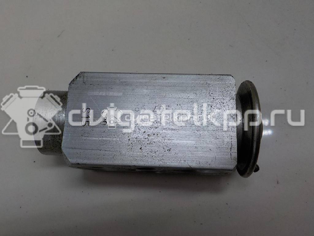 Фото Клапан кондиционера  1564136 для Ford Fiesta / Scorpio / Galaxy / Orion / Escort {forloop.counter}}