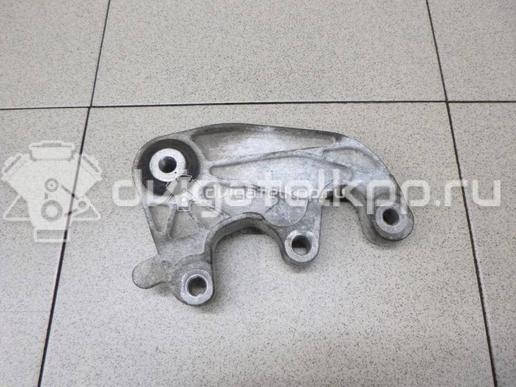 Фото Кронштейн КПП  1613165 для Ford Kuga {forloop.counter}}