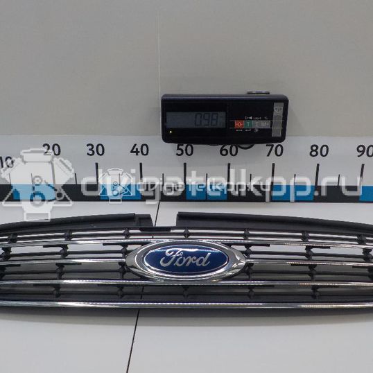 Фото Решетка радиатора  1509302 для Ford Mondeo