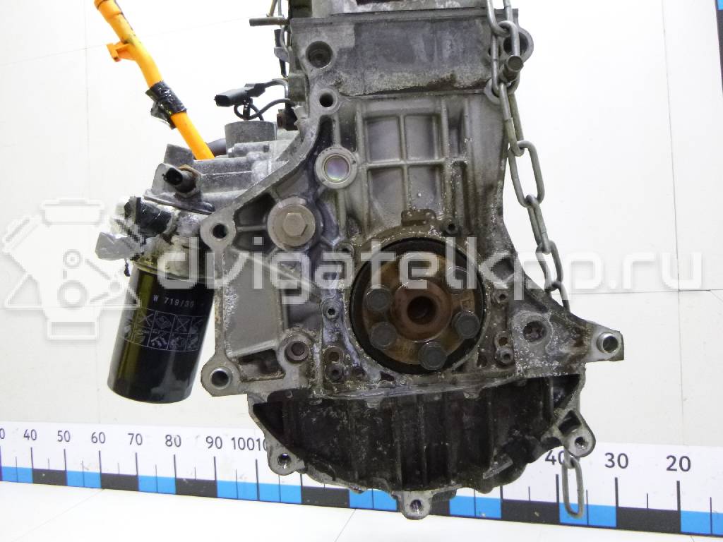 Фото Контрактный (б/у) двигатель AKL для Volkswagen / Seat 101 л.с 8V 1.6 л бензин 06A100098X {forloop.counter}}