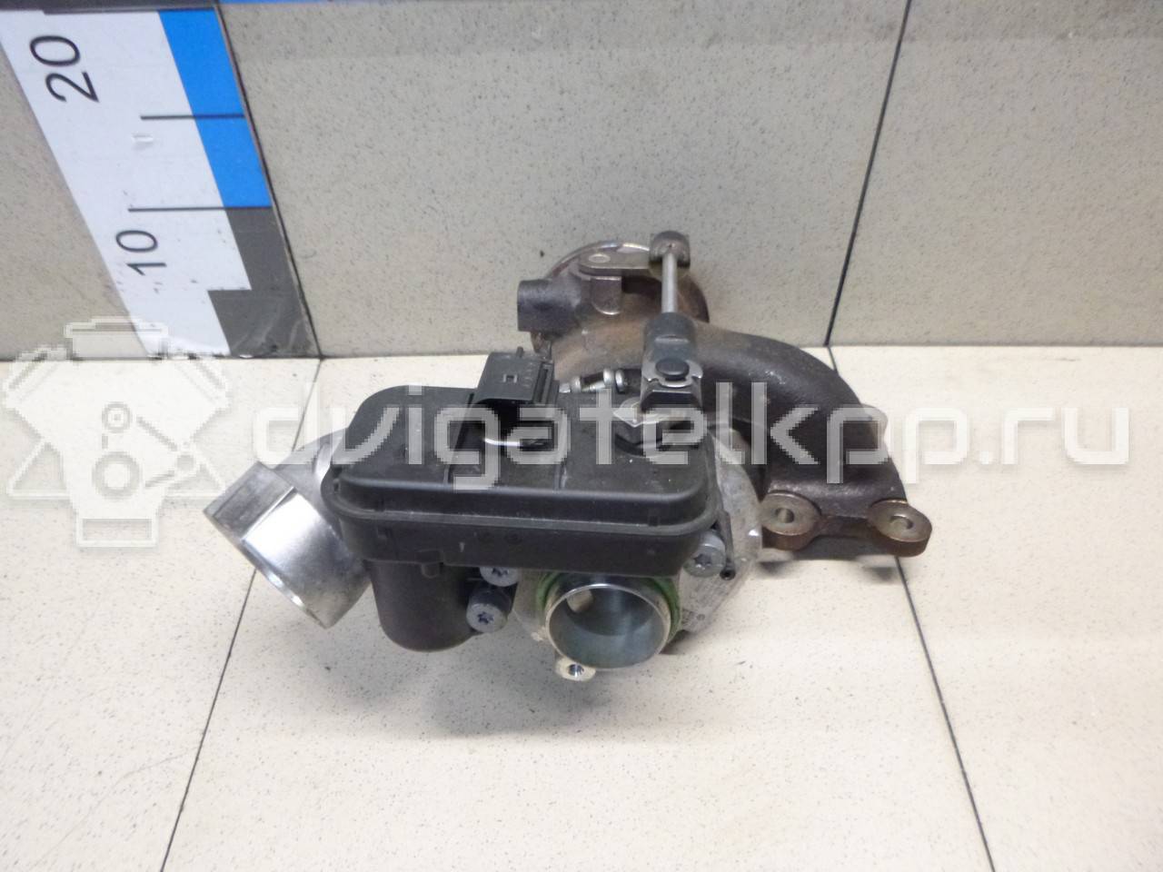 Фото Турбокомпрессор (турбина)  04E145715F для Volkswagen Passat / Touran / Golf {forloop.counter}}