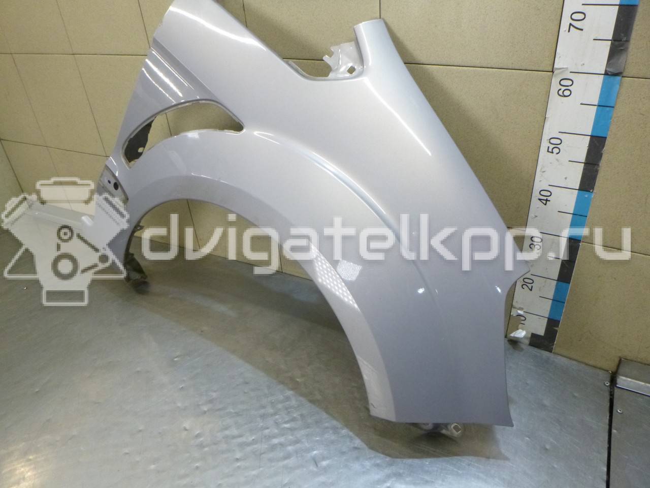 Фото Крыло переднее правое  1712554 для Ford Galaxy / S-Max {forloop.counter}}