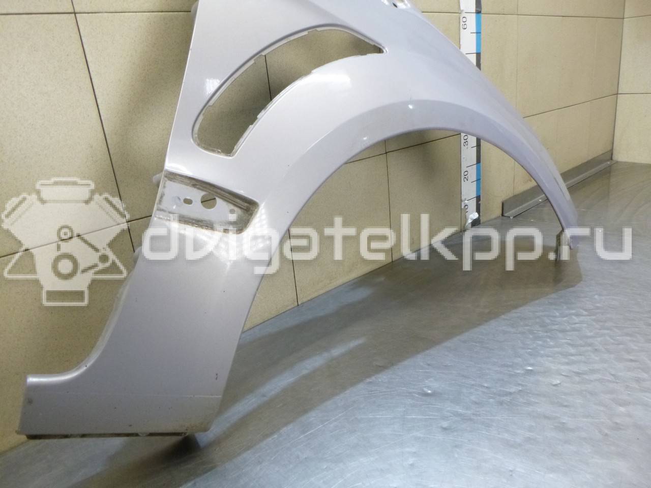 Фото Крыло переднее правое  1712554 для Ford Galaxy / S-Max {forloop.counter}}