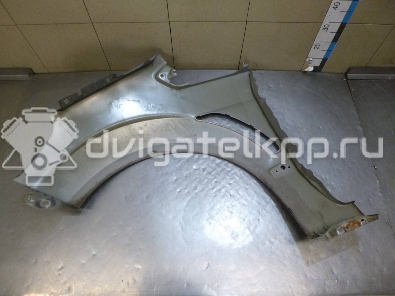 Фото Крыло переднее правое  1712554 для Ford Galaxy / S-Max {forloop.counter}}