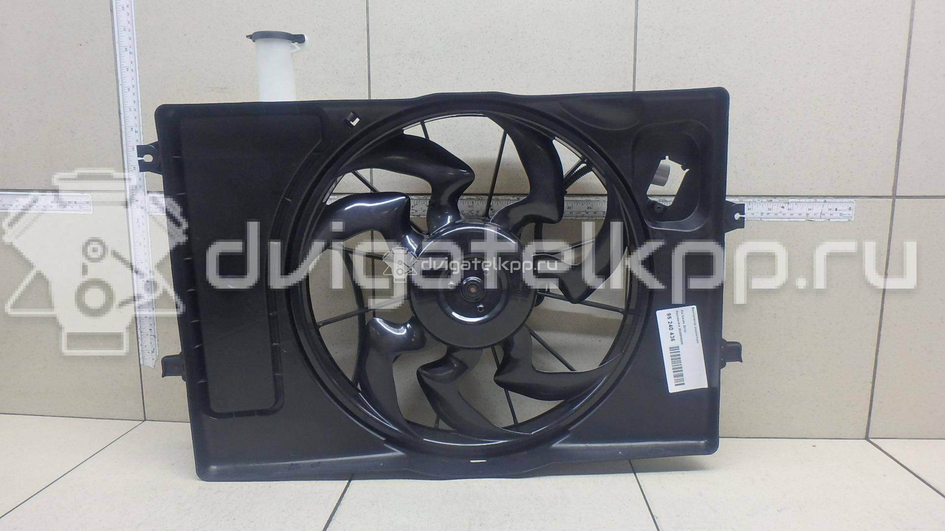 Фото Вентилятор радиатора  25380M6000 для kia Ceed {forloop.counter}}