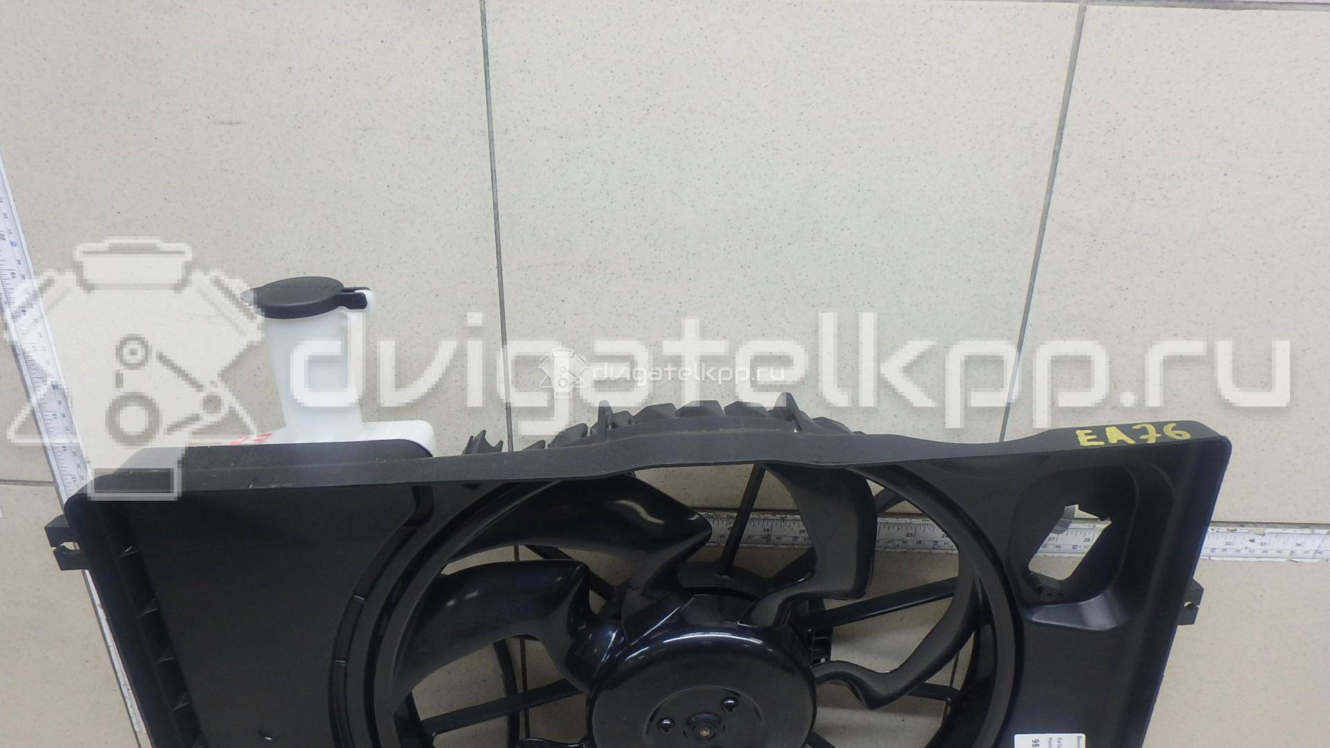 Фото Вентилятор радиатора  25380M6000 для kia Ceed {forloop.counter}}