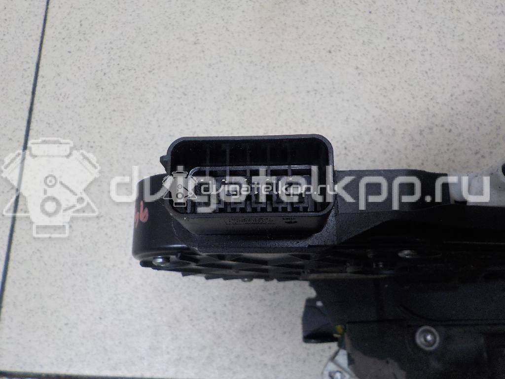 Фото Замок двери передней левой  LR011277 для Land Rover Freelander / Range Rover / Discovery {forloop.counter}}