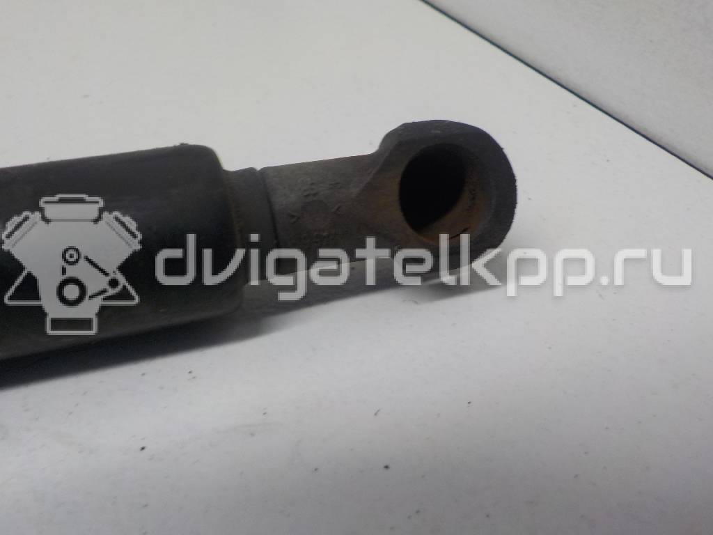 Фото Амортизатор двери багажника  BHE780012 для Land Rover Discovery {forloop.counter}}