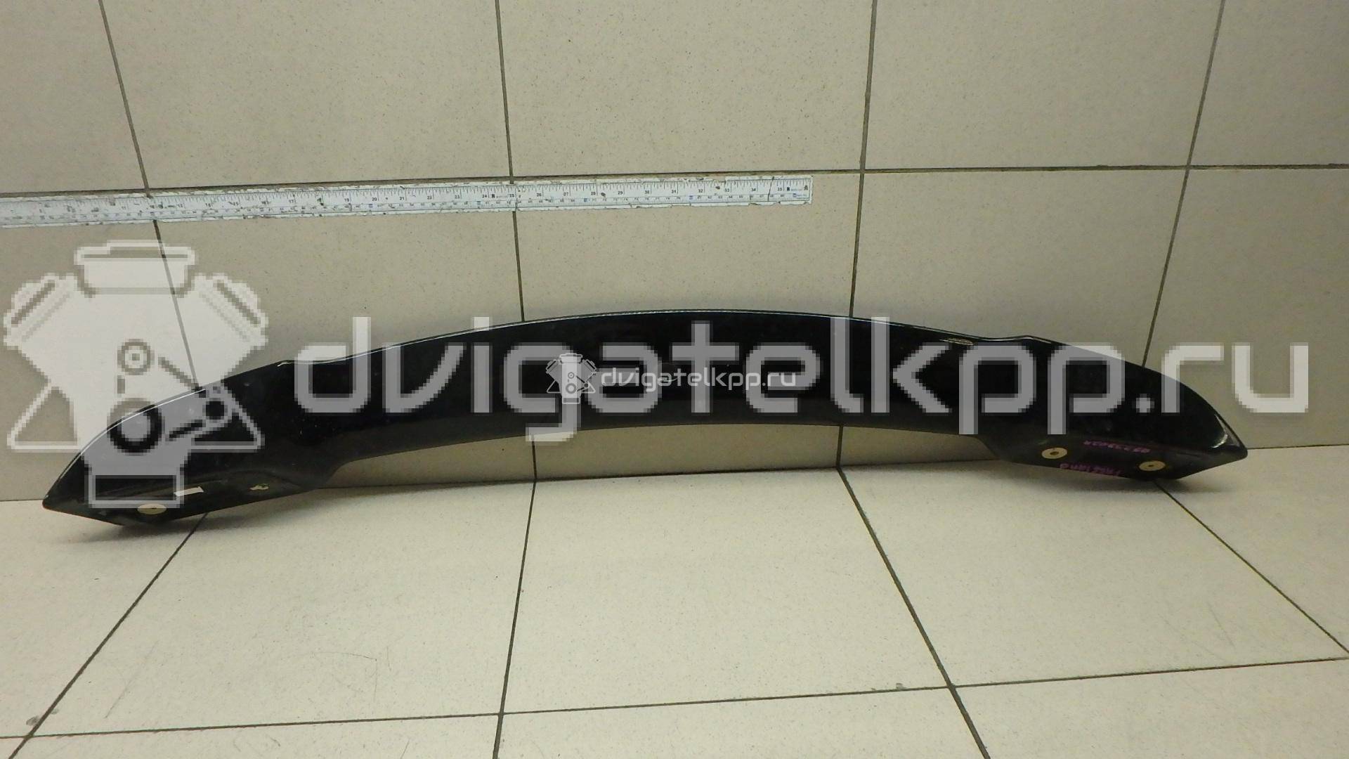 Фото Спойлер (дефлектор) багажника  LR002464 для Land Rover Freelander {forloop.counter}}