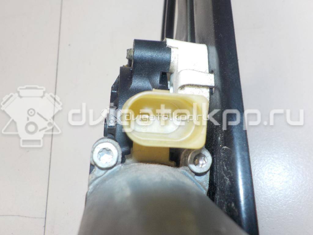 Фото Стеклоподъемник электр. задний левый  CVH500110 для Land Rover Range Rover {forloop.counter}}