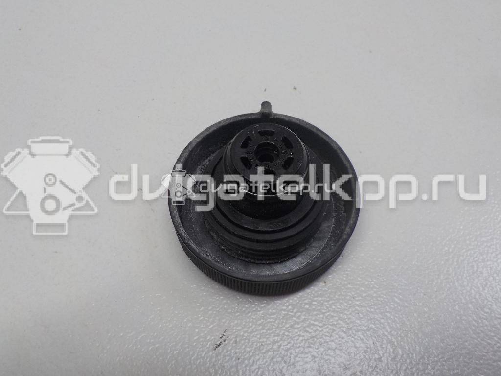 Фото Крышка расширительного бачка  1647551010 для Lexus Ls / Rx / Ct Zwa10 / Nx Z1 / Rc C1 {forloop.counter}}