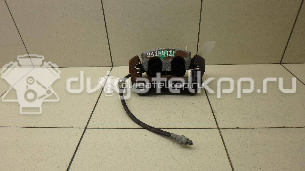 Фото Суппорт тормозной передний правый  4773048150 для Lexus Rx / Nx Z1 {forloop.counter}}