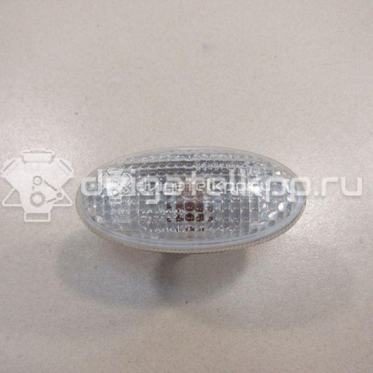 Фото Повторитель на крыло белый  GJ6A51120D для Mazda Mpv / Bt-50 Cd, Un / Bt-50 / 6 / 3