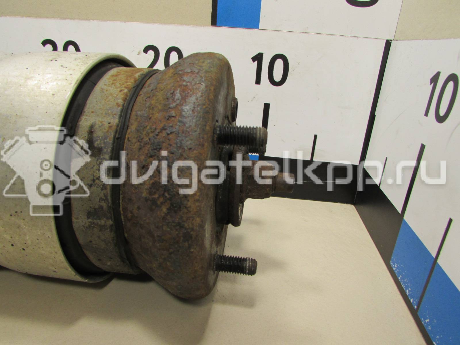 Фото Амортизатор передний  RNB501580 для Land Rover Range Rover / Discovery {forloop.counter}}