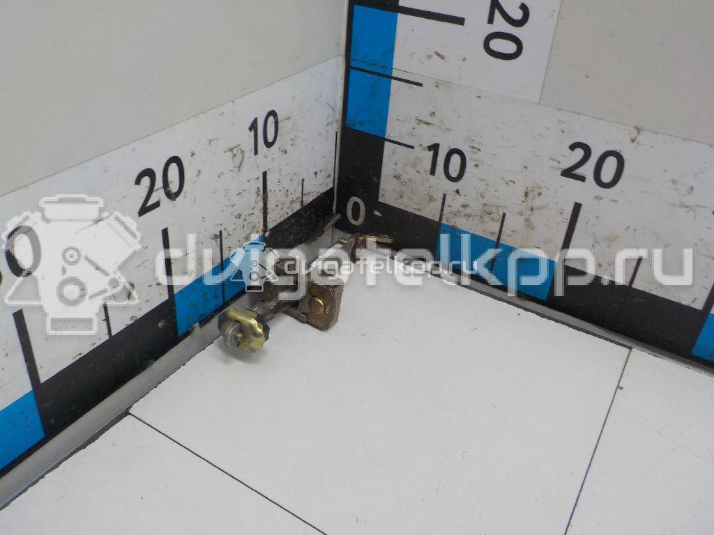 Фото Ограничитель двери  9017200716 для mercedes benz Sprinter (901-905)/Sprinter Classic (909) {forloop.counter}}