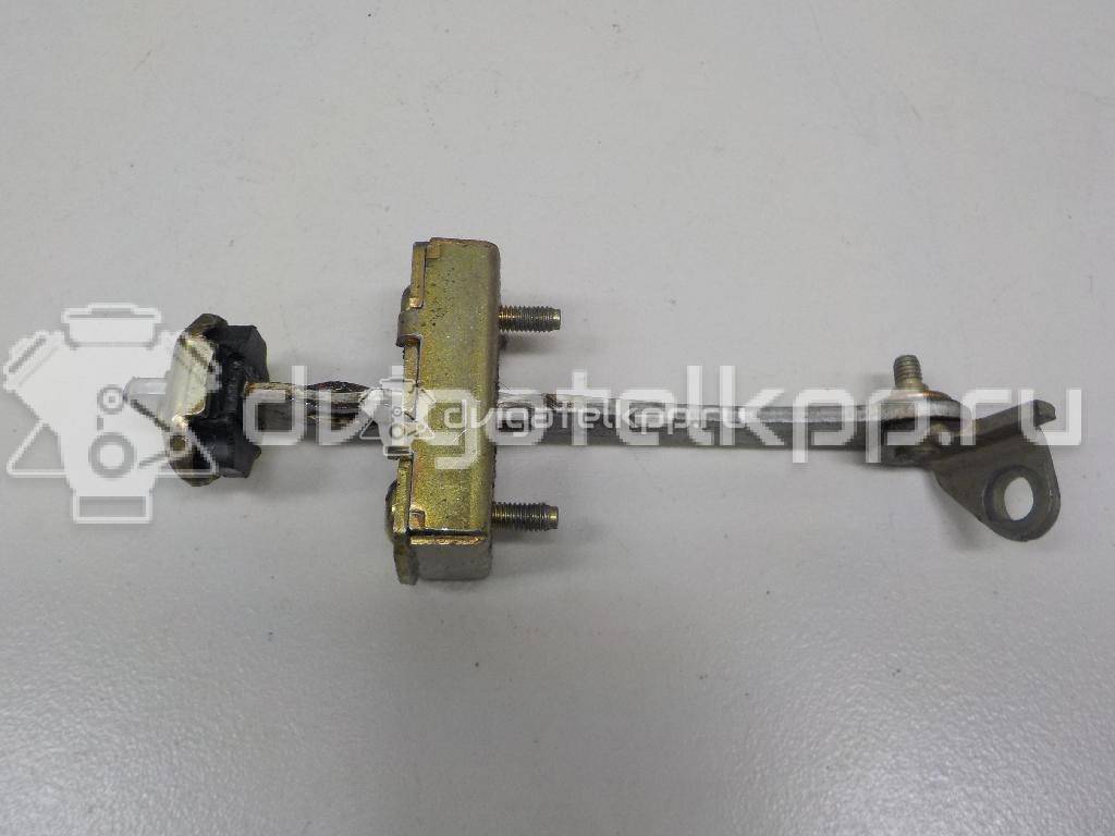 Фото Ограничитель двери  9017200716 для mercedes benz Sprinter (901-905)/Sprinter Classic (909) {forloop.counter}}