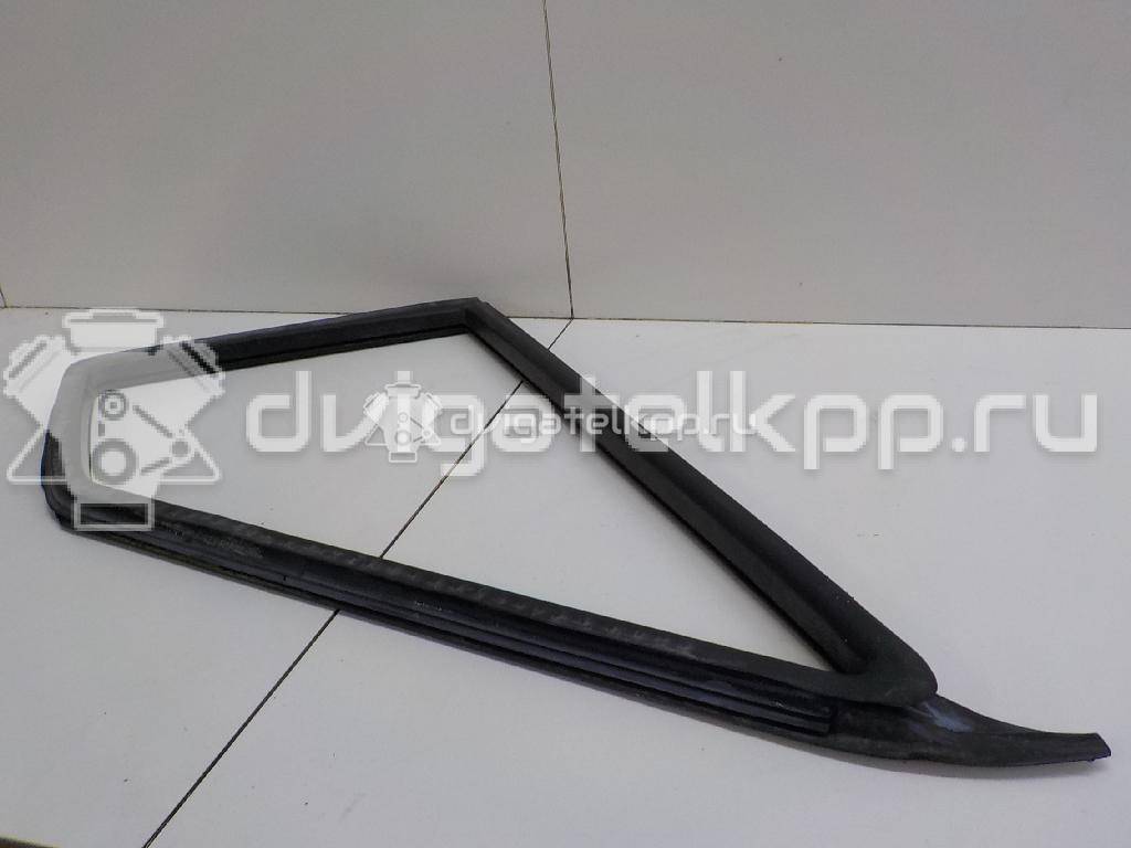 Фото Уплотнитель форточки левой  9017250120 для mercedes benz Sprinter (901-905)/Sprinter Classic (909) {forloop.counter}}