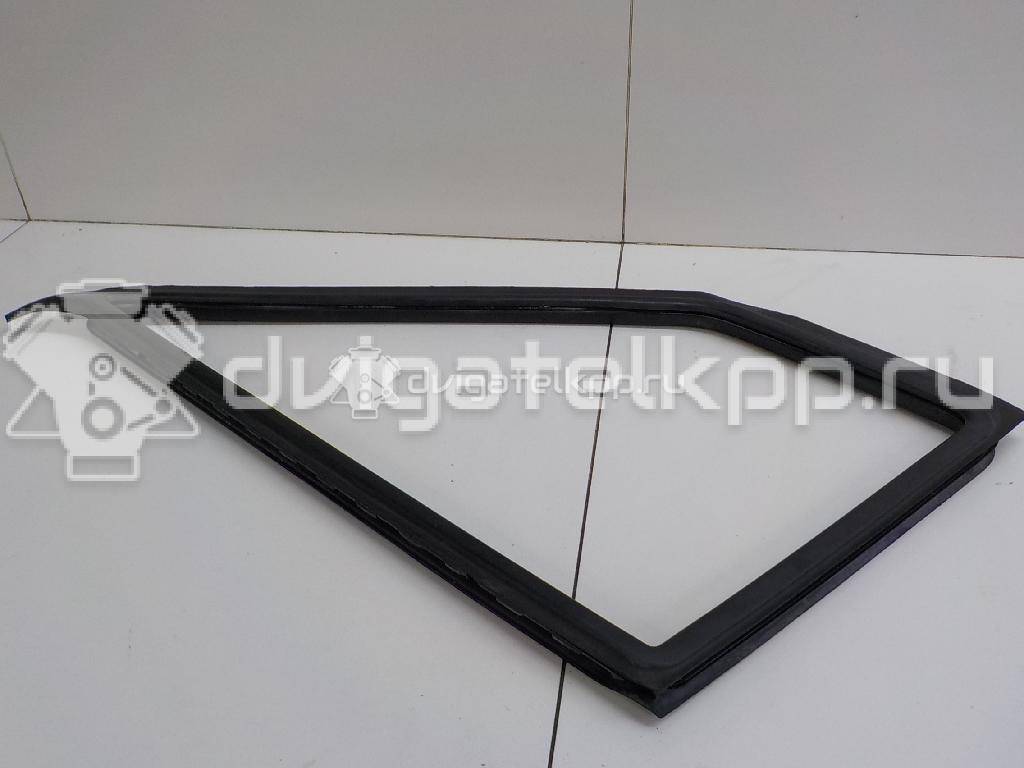 Фото Уплотнитель форточки правой  9017250220 для mercedes benz Sprinter (901-905)/Sprinter Classic (909) {forloop.counter}}
