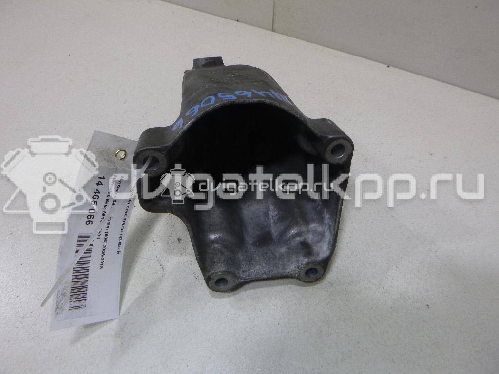 Фото Кронштейн двигателя правый  6512231804 для mercedes benz Sprinter (906) {forloop.counter}}