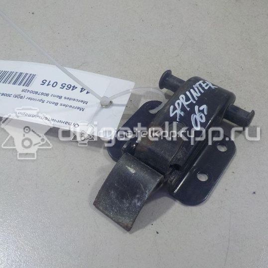 Фото Ограничитель двери  9067600428 для mercedes benz Sprinter (906)