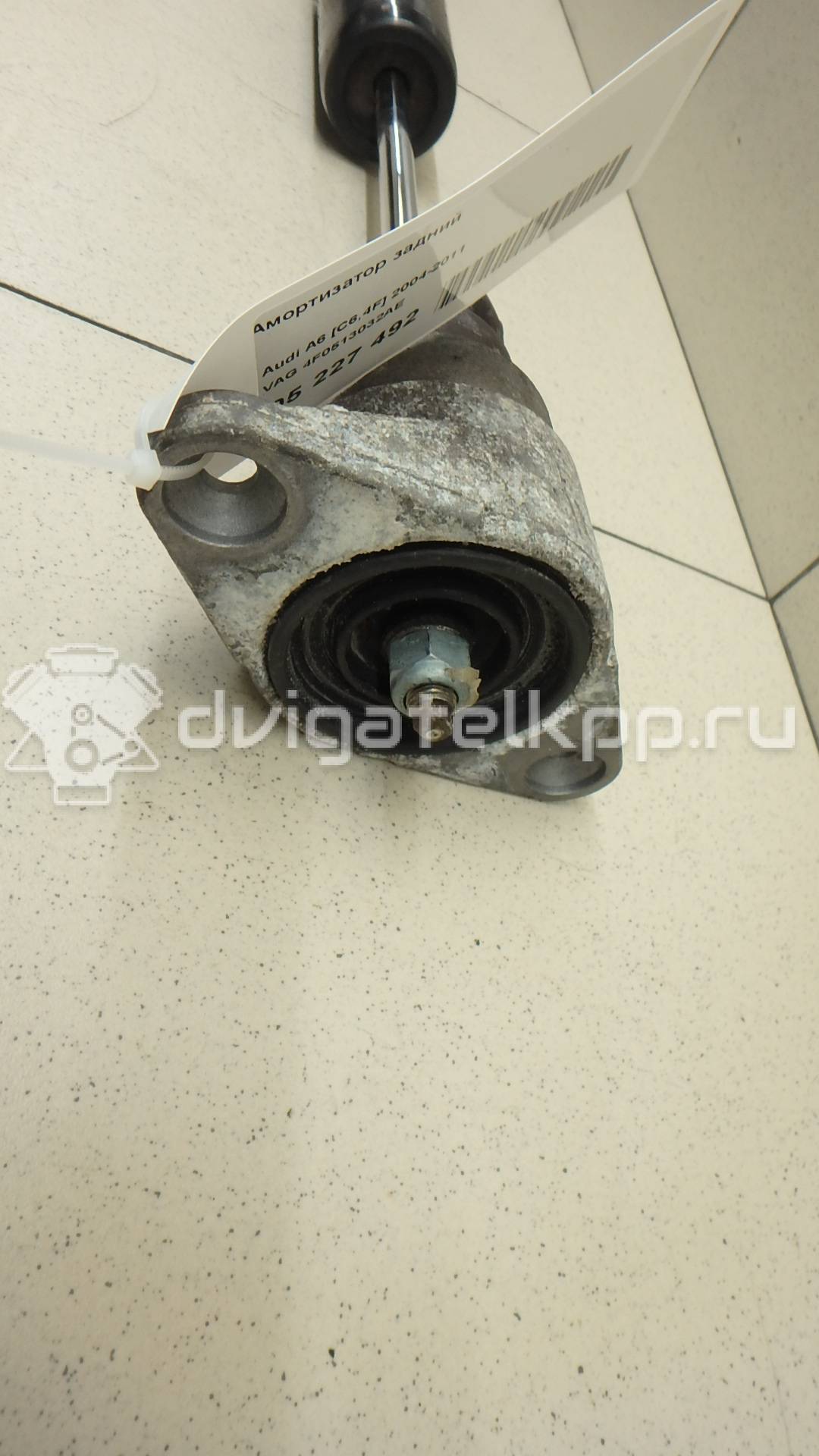 Фото Амортизатор задний  4F0513032AE для Audi A6 {forloop.counter}}