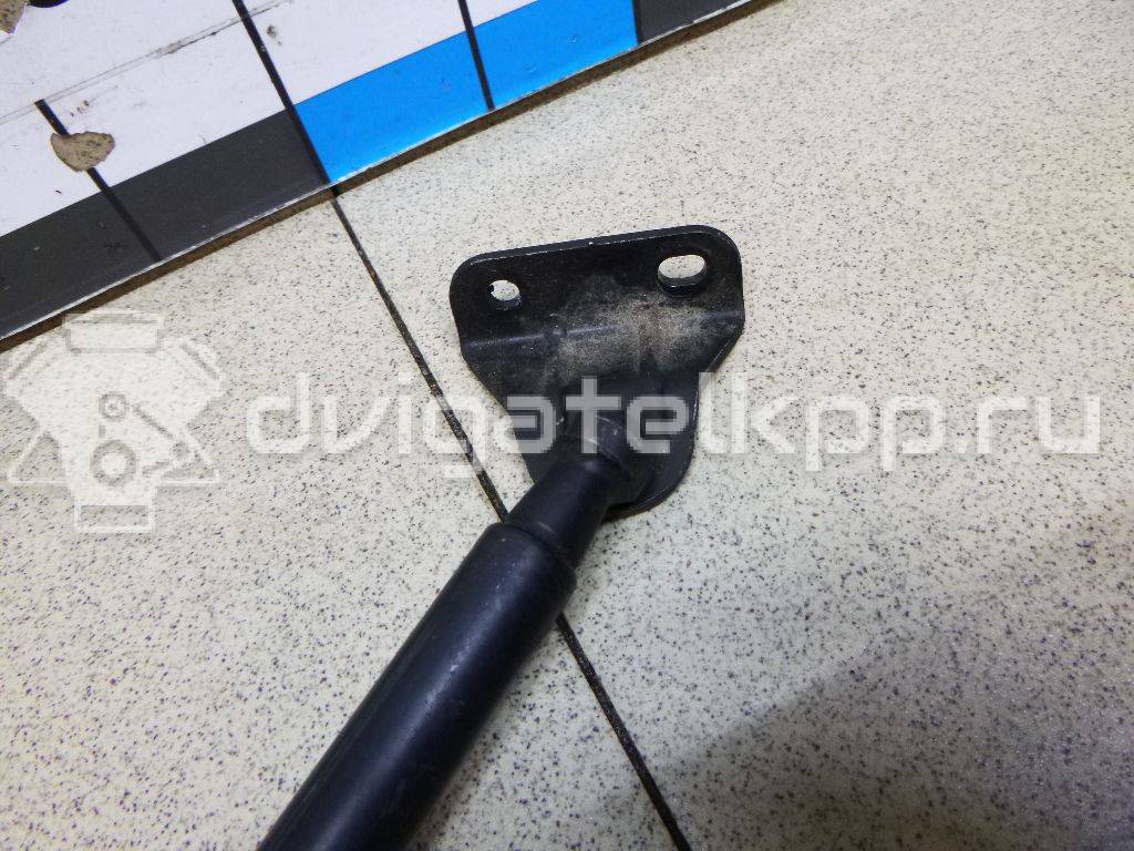 Фото Амортизатор двери багажника  90450ey10a для Nissan Qashqai {forloop.counter}}