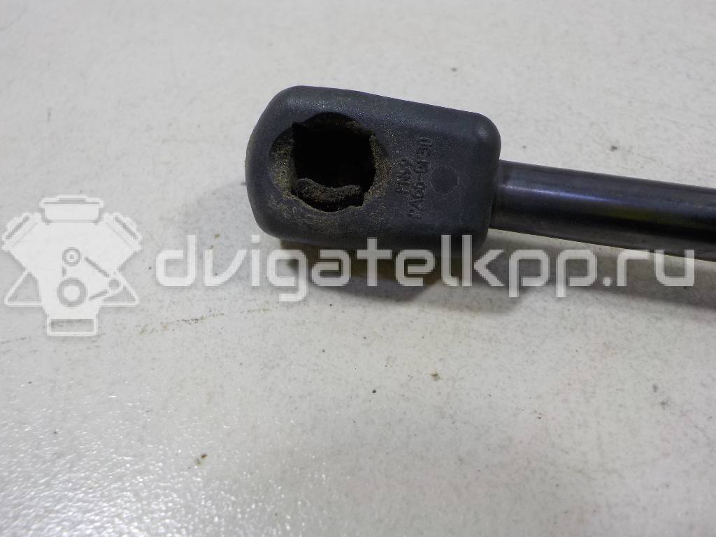 Фото Амортизатор двери багажника  5E5827550L для Skoda Octavia {forloop.counter}}
