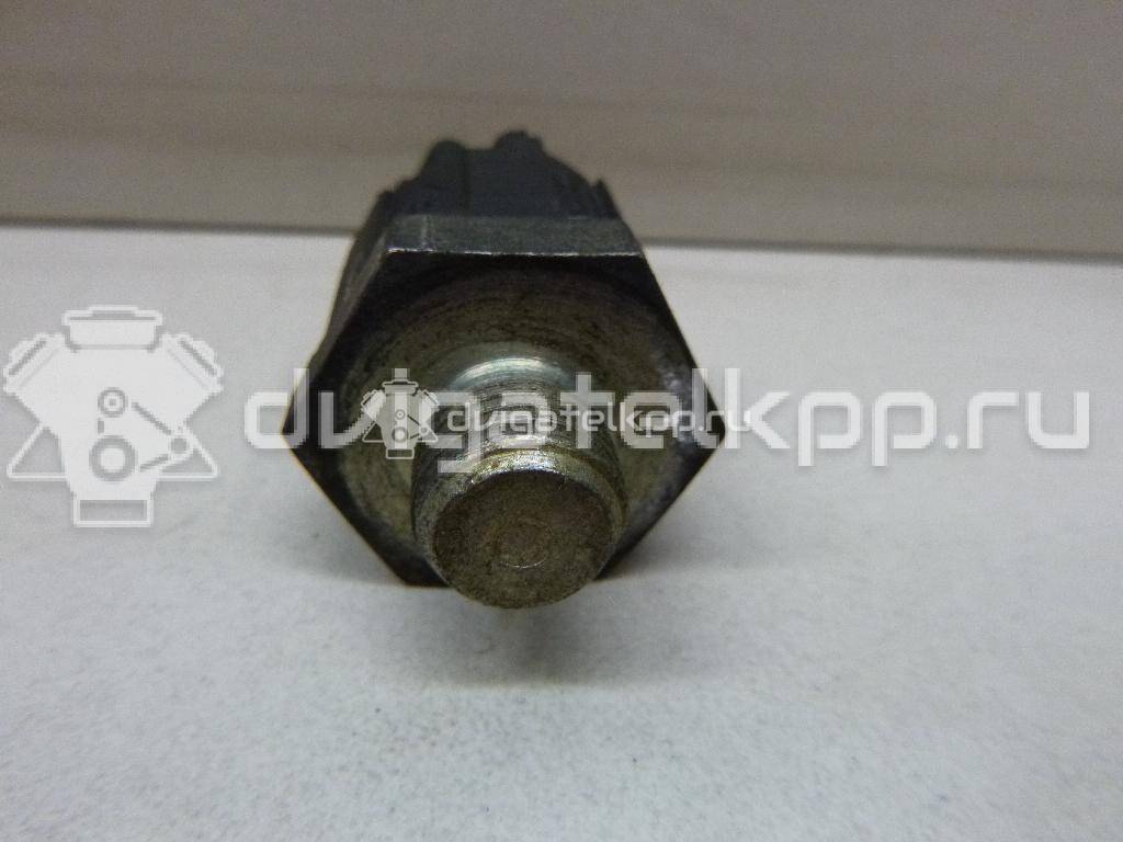 Фото Датчик детонации  7700866055 для Nissan Tiida / Primastar X83 / Micra / Note / Kubistar {forloop.counter}}